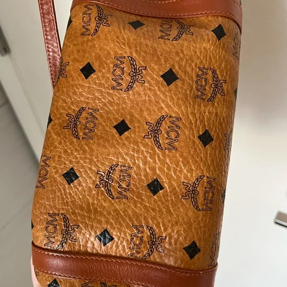 MCM vintage Cognac Monogram Cylinder Bag - Picture 5 of 14